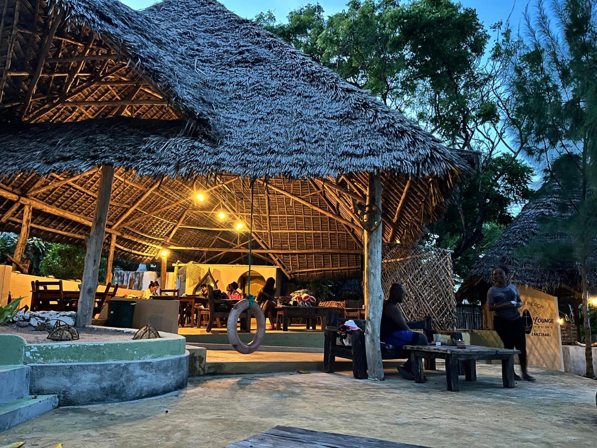 Sazani Beach Lodge And Tidal Lounge 눙귀 외부 사진