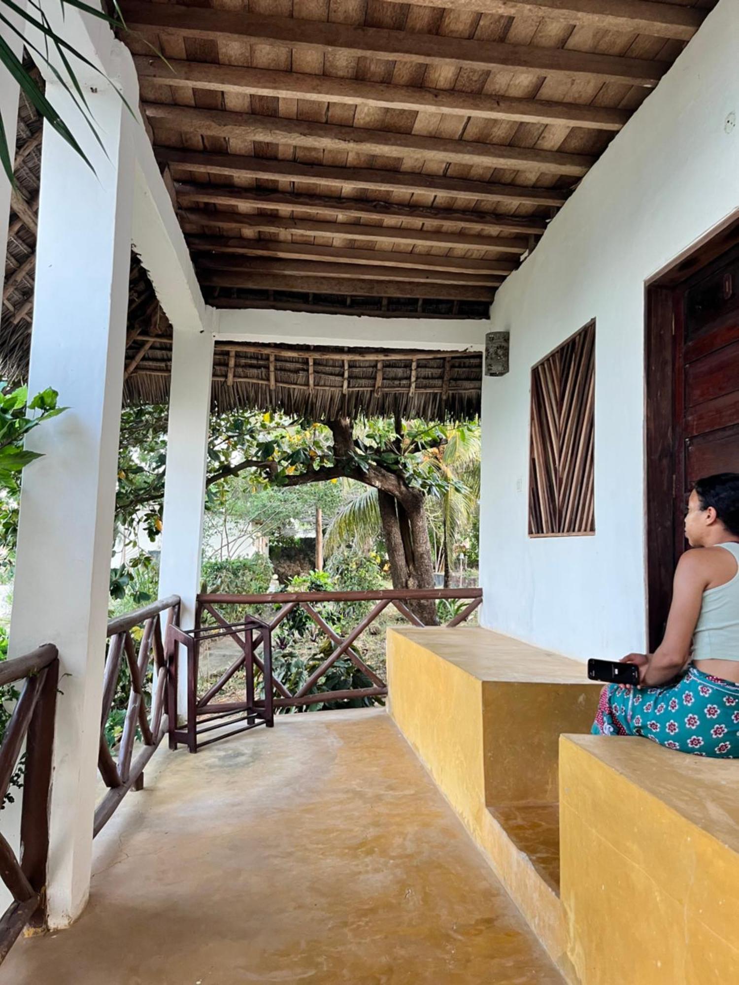Sazani Beach Lodge And Tidal Lounge 눙귀 외부 사진