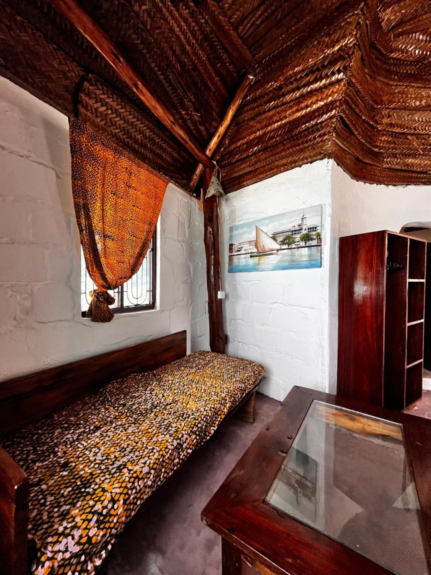 Sazani Beach Lodge And Tidal Lounge 눙귀 외부 사진